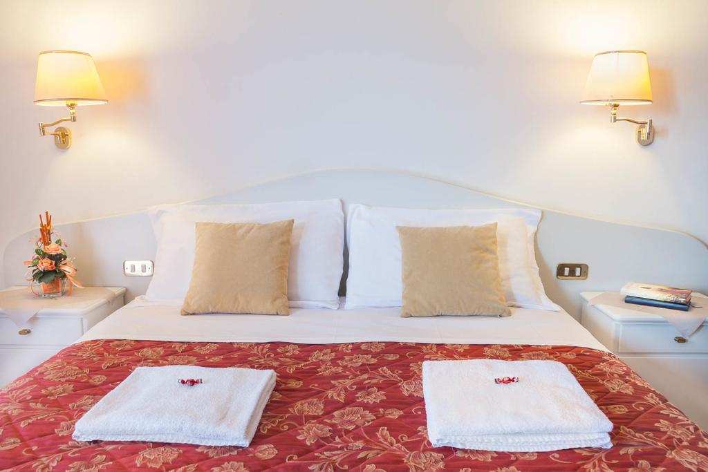 Hotel Le Rotonde Массачукколи Экстерьер фото