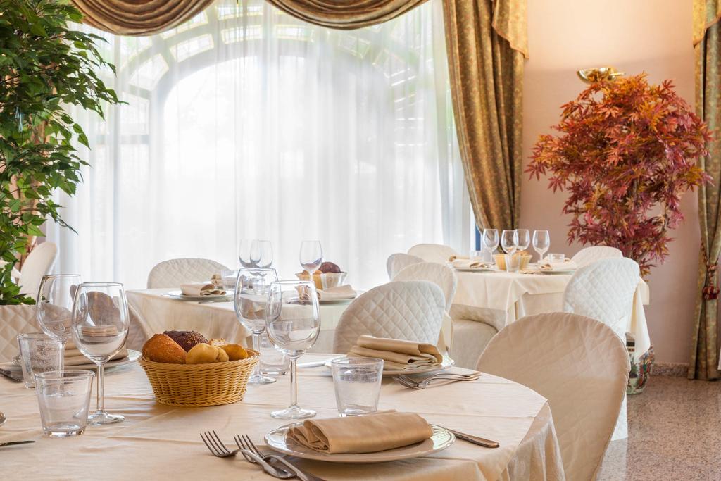 Hotel Le Rotonde Массачукколи Экстерьер фото